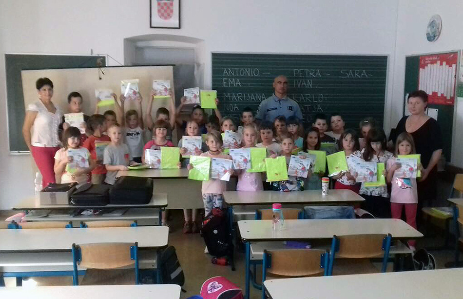 Sa Zebrom sigurno u školu