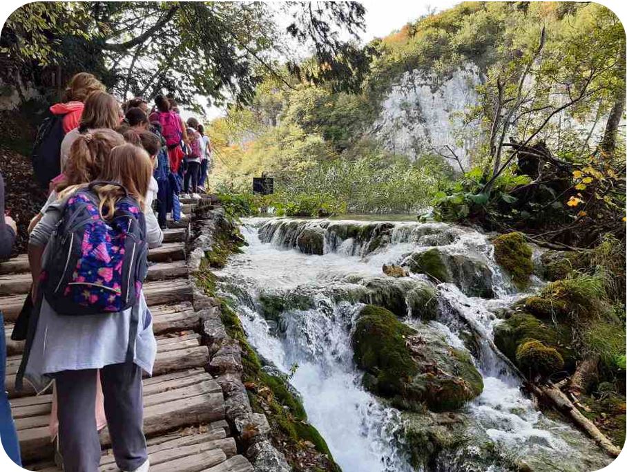 Učenici četvrtih razreda u posjeti JUNP Plitvička jezera