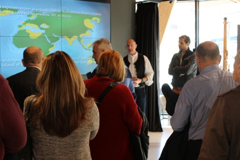 Posjet članova Glavnog odbora Matice hrvatske Interpretacijskom centru maritimne baštine DUBoak