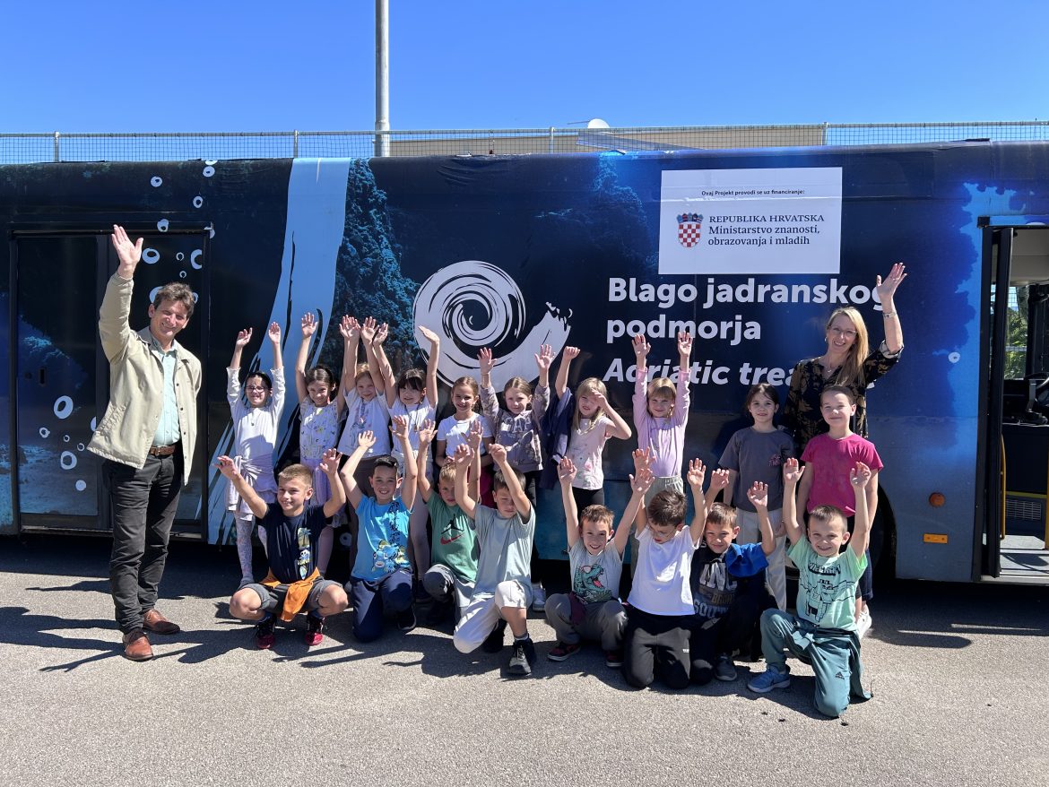 Otvorena jedinstvena pokretna izložba „Blago jadranskog podmorja“,