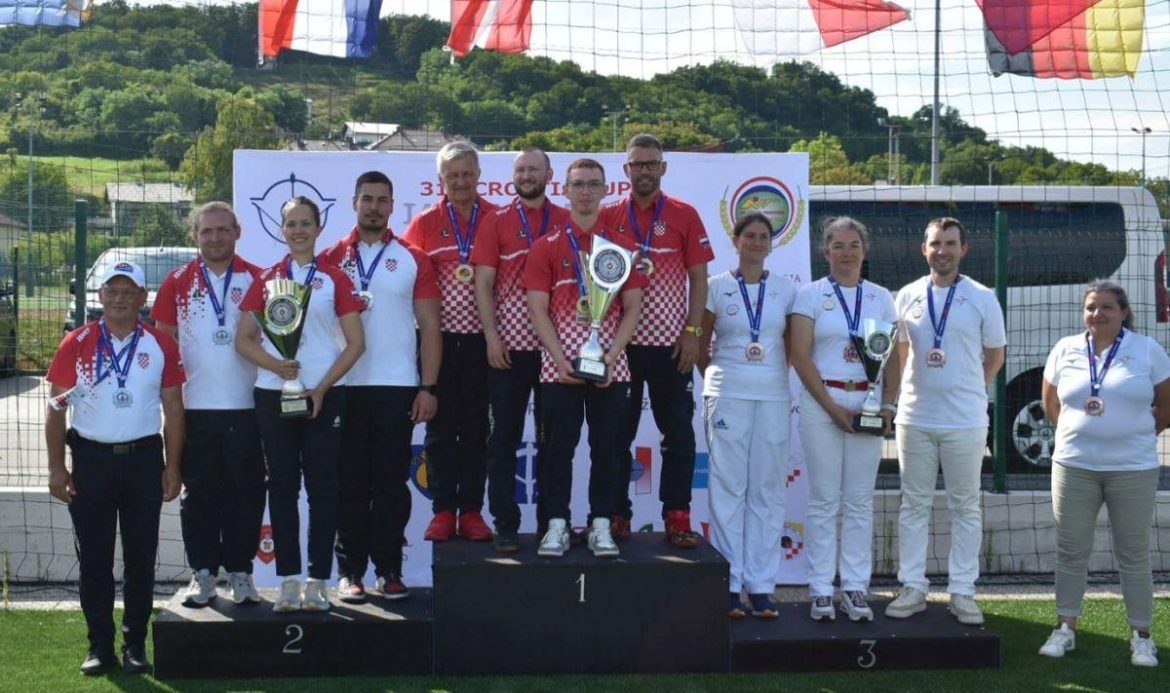Tri natjecatelja, četiri medalje – još jedan vikend za pamćenje za Športski streljački klub DUB